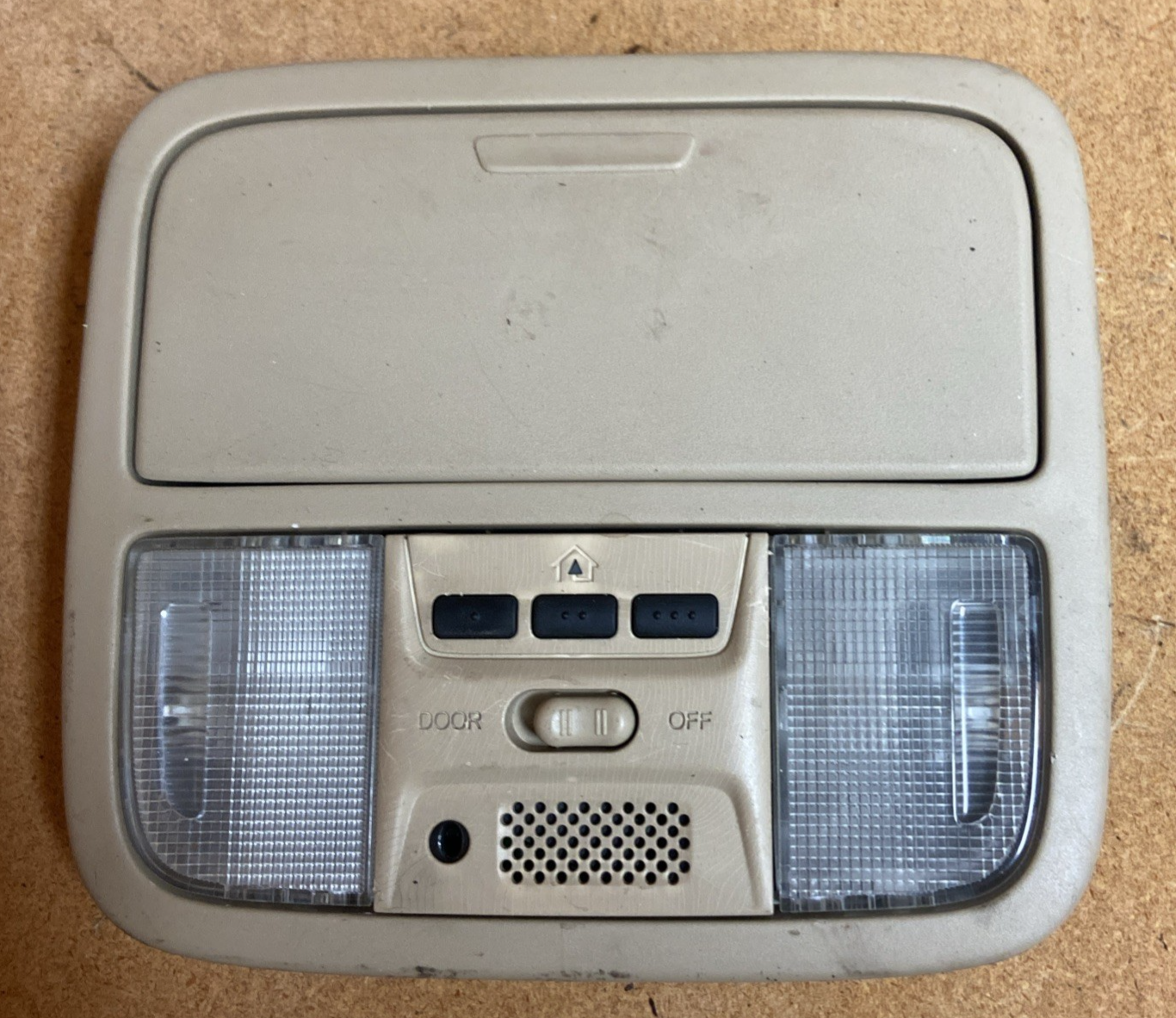 2006 Acura TSX OEM Overhead Console With Map lights, Sunglass Holder And Sunroof