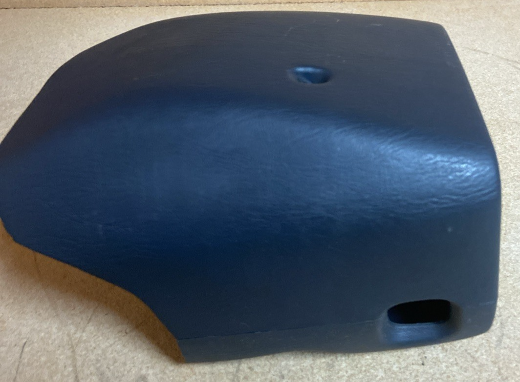 1995-2000 Lexus LS 400 Steering Column Cover 45286-50090