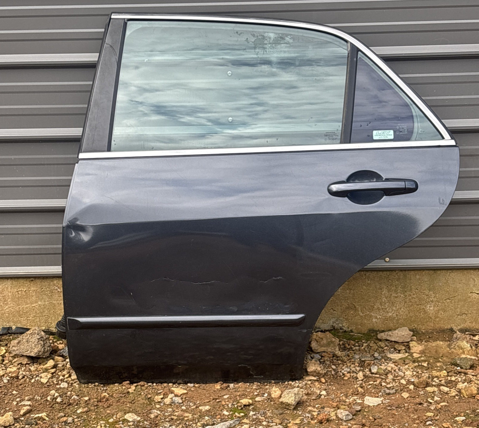 2007-2011 TOYOTA CAMRY Cubierta trasera izquierda de puerta plateada con panel de puerta *Abolladura
