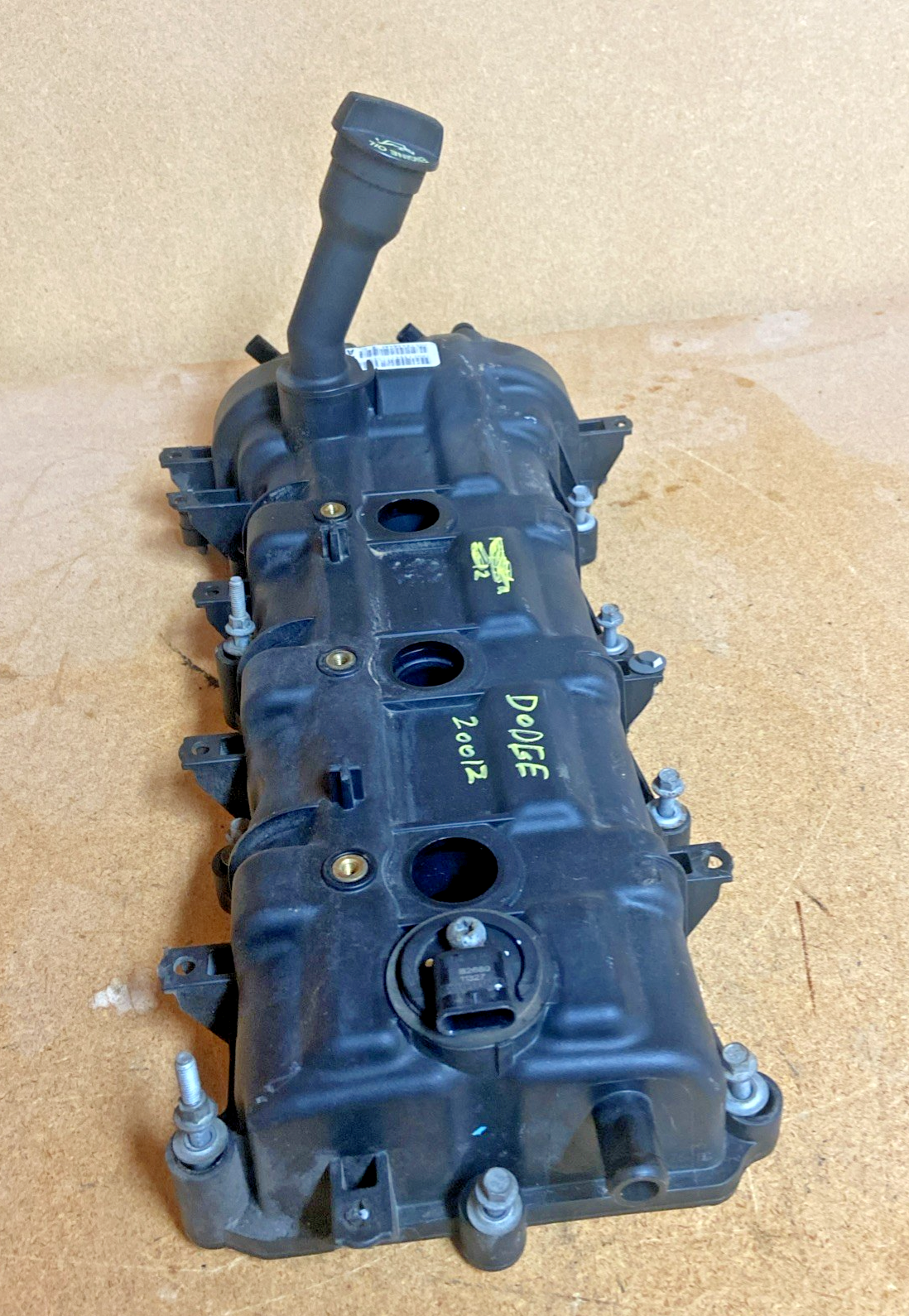 2011-2016 Dodge Grand Caravan Engine Valve Cover Driver LH side