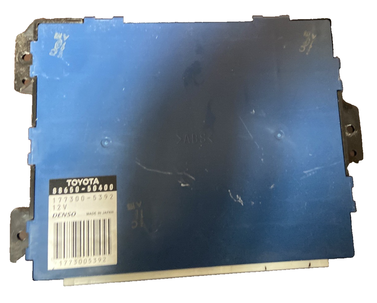 2001 Lexus LS 430 Denso Engine Control Unit (ECU) 88650-50400, 177300-5392