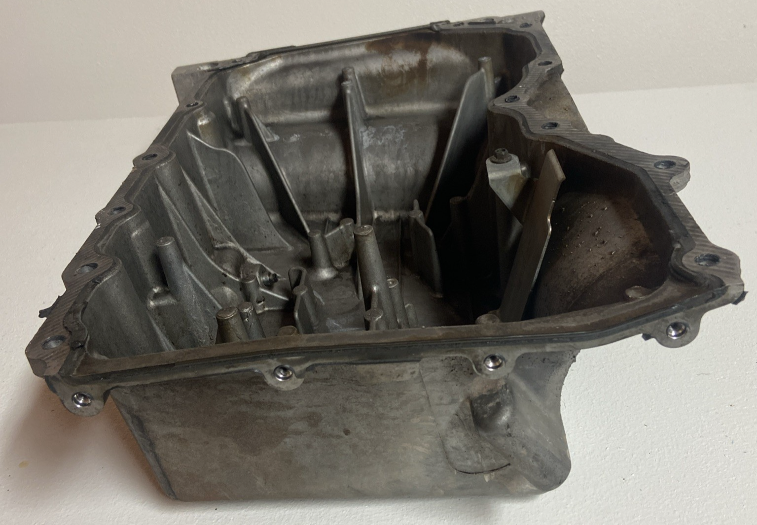 2016 Ford Fusion Engine Oil Pan