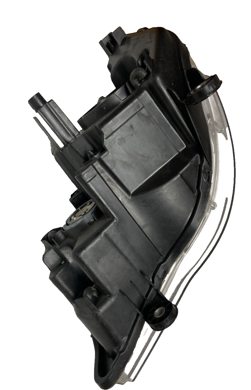 2011 -2020 Dodge Grand Caravan/Chrysler Town & Country (R) Passenger Headlight