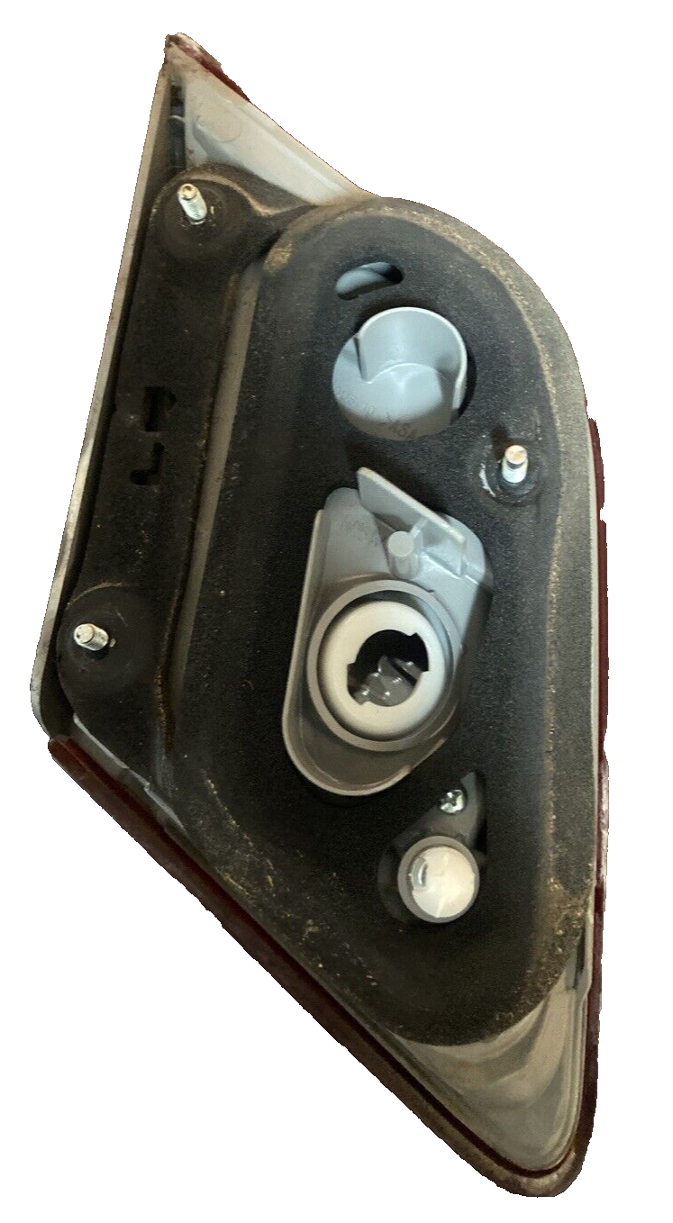 2007 - 2009 Toyota Camry Drivers (LEFT) Trunk Tail Light Assembly (OEM) 06-1460