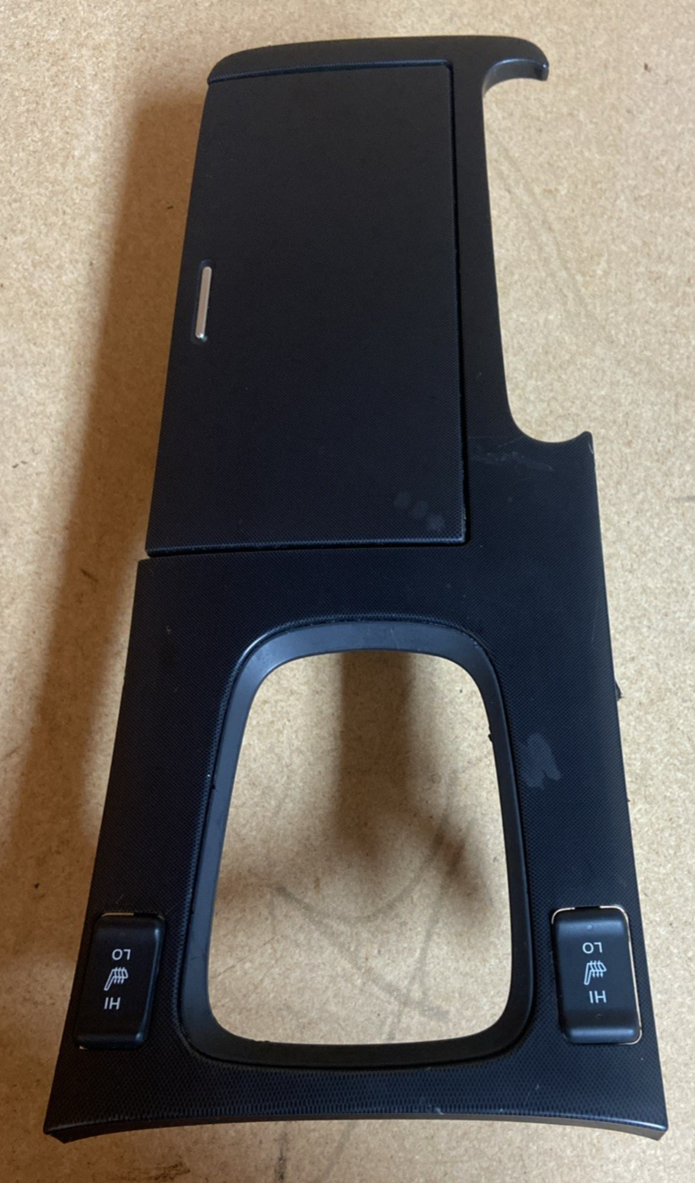 2006 Acura TSX Black Center Console Shifter Bezel And Cup Holder( Small Chip)