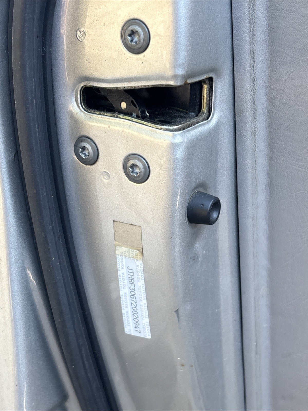 2002-2003 Lexus ES300 ES330 Front Left Driver Door Shell OEM Silver