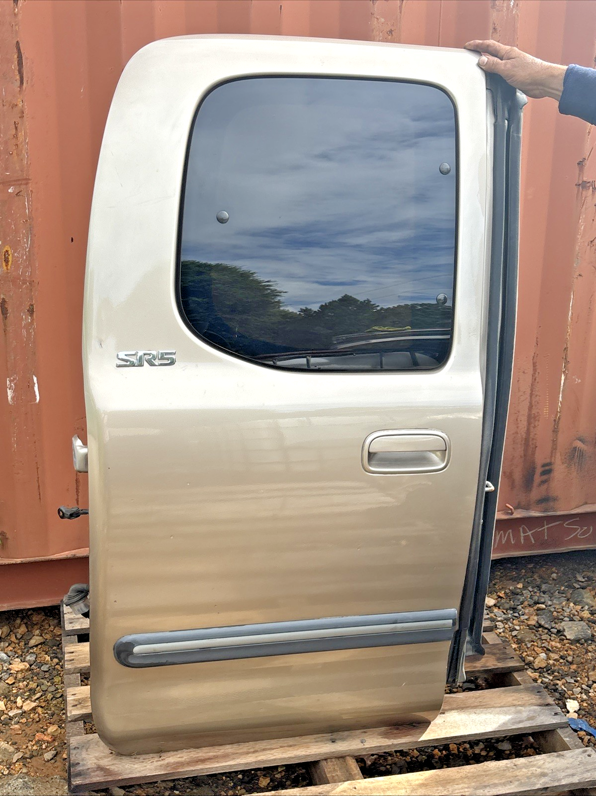 2000-2006 Toyota Tundra Moldura Lateral Trasera Izquierda de la Puerta de Cabina Extendida