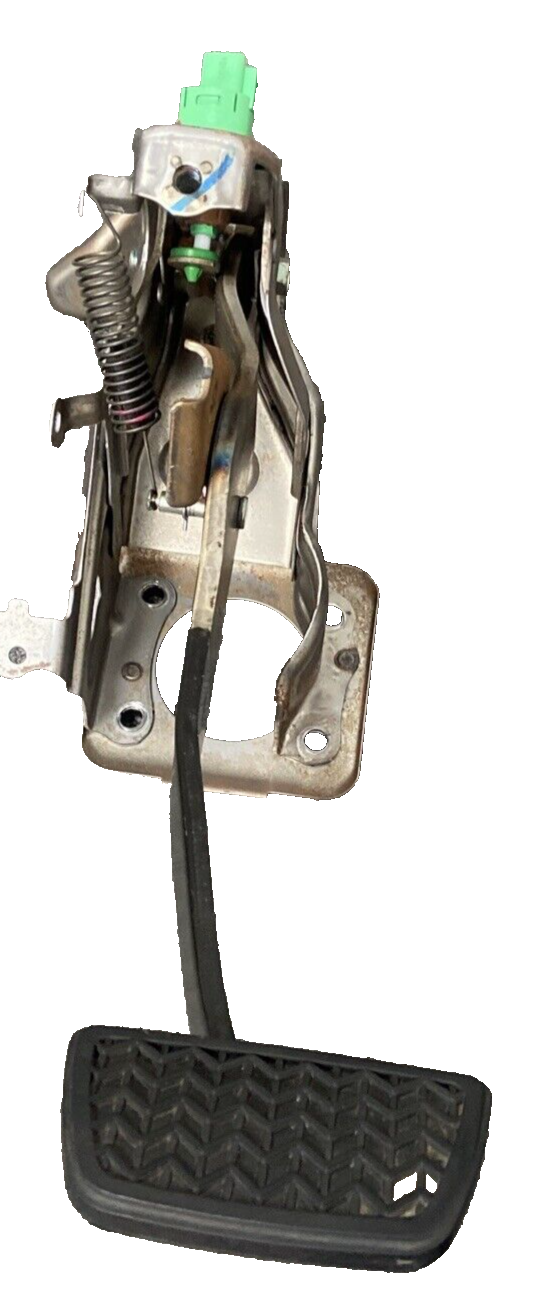 2007-2011 Toyota Camry Brake Pedal Assembly Original Fitment