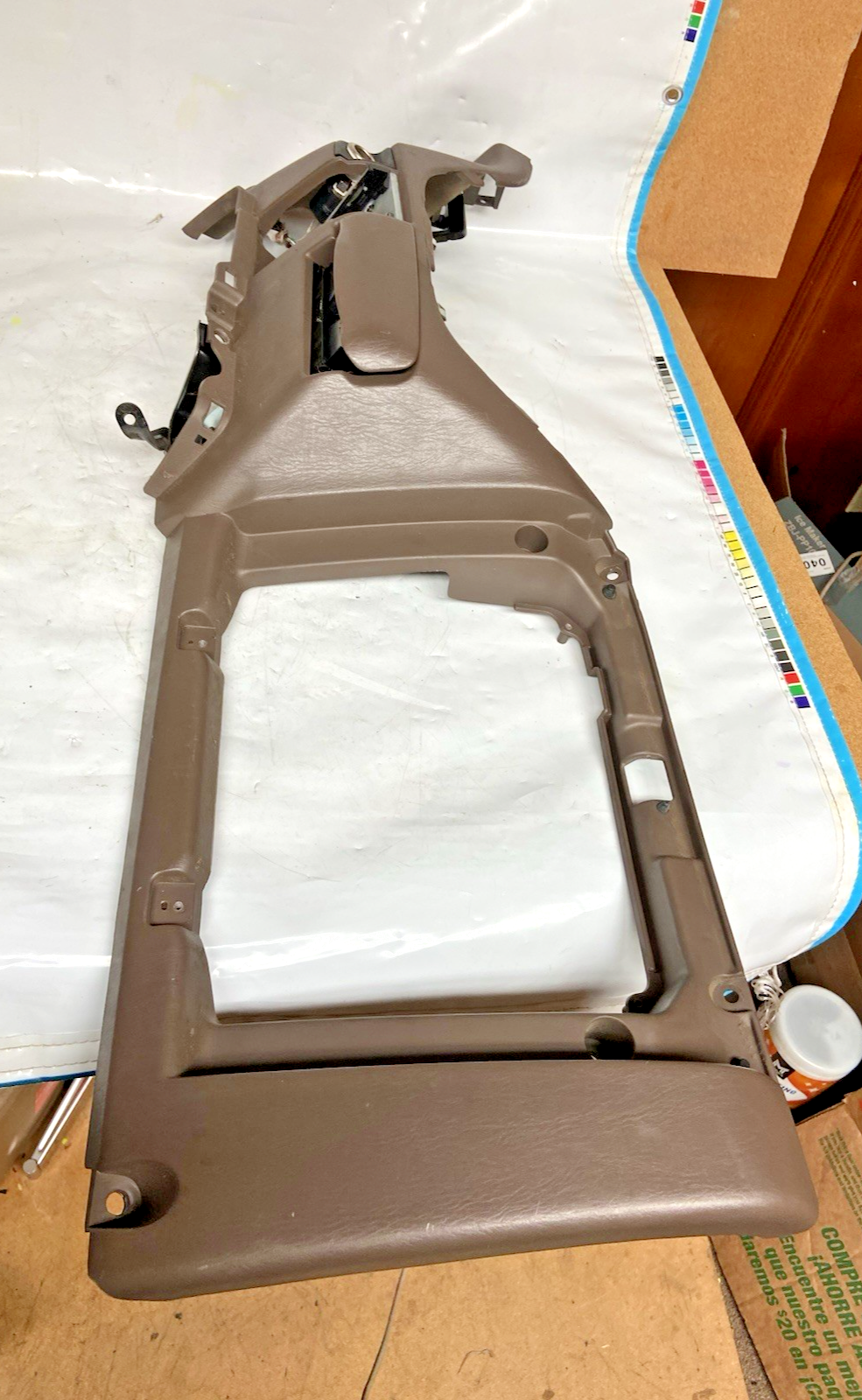 2000-2006 TOYOTA TUNDRA POSAVASOS DE RECORTE DE TABLERO LADO PASAJERO BEIGE OEM