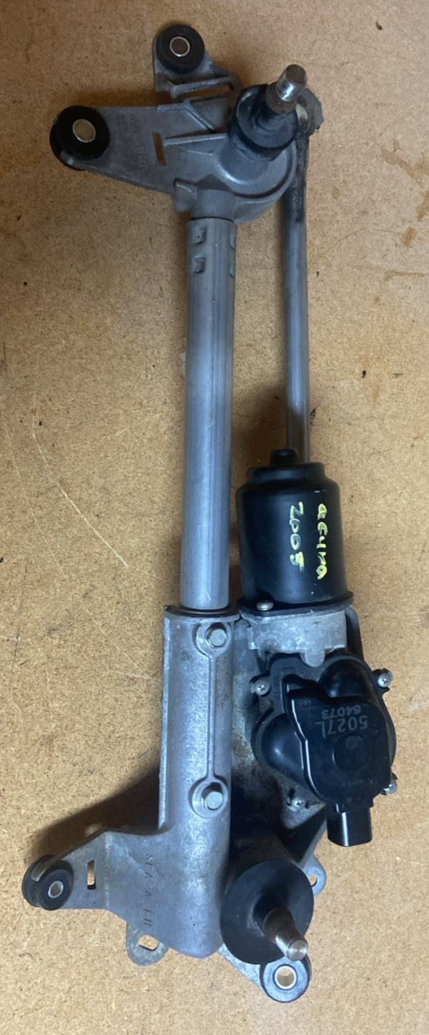 Conjunto del motor del limpiaparabrisas y la transmisión de un Acura TSX 2006