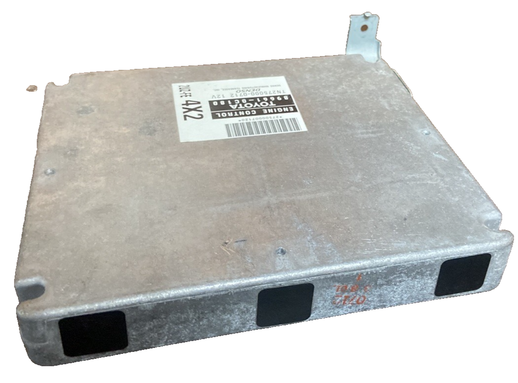 2003 Toyota Tundra ECU del motor 89661-0C180