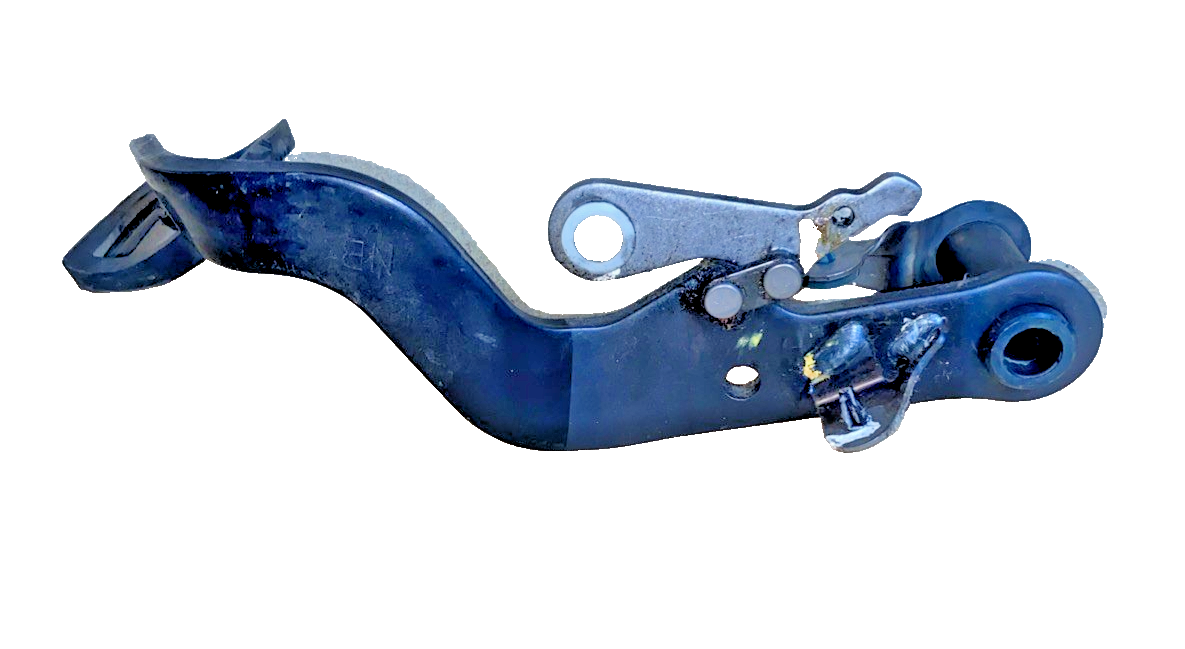 2000-2006 Toyota Tundra Brake Pedal Assembly OEM