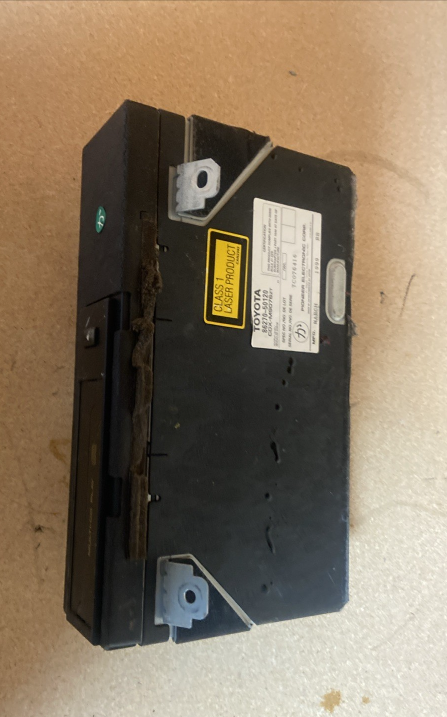 1998-2000 Lexus LS400 OEM CD Changer w Pioneer Audio System 86270-50120