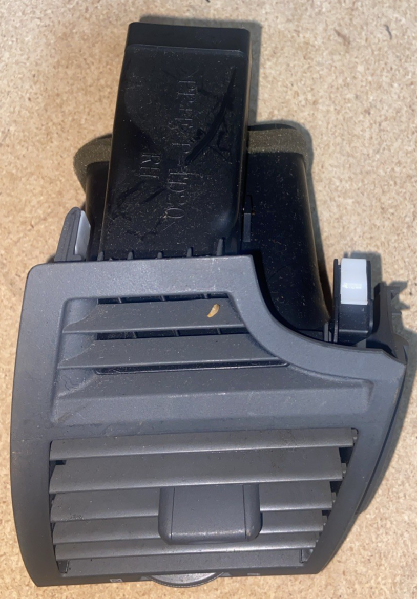 2007-2011 Toyota Camry Right Passenger Side Dash Air A/C Vent