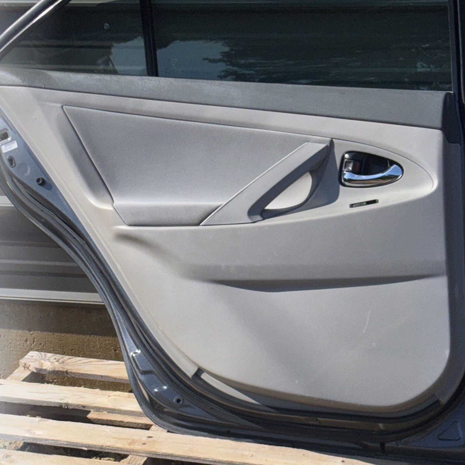 2007-2011 TOYOTA CAMRY LEFT REAR DOOR SHELL PANEL OEM **GRAY
