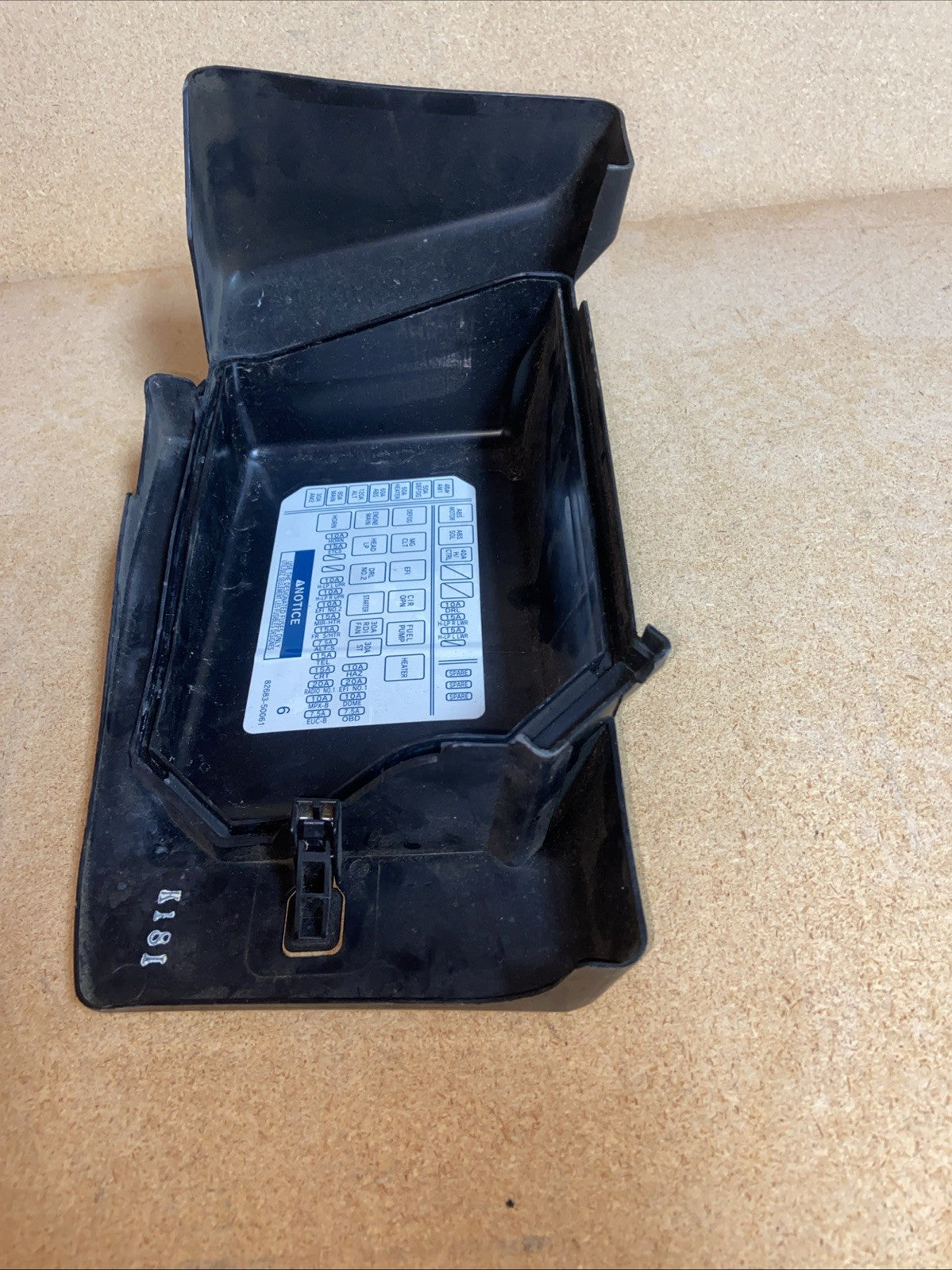 1995-2000 Lexus LS 400 Fuse and Relay Block Upper Cover with Caution Plate OEM