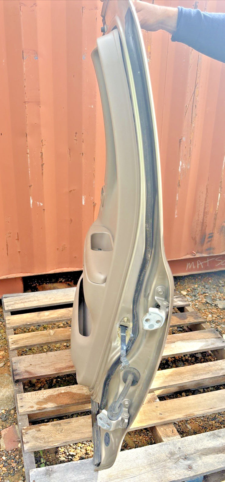 2000-2006 Toyota Tundra Moldura Lateral Trasera Izquierda de la Puerta de Cabina Extendida