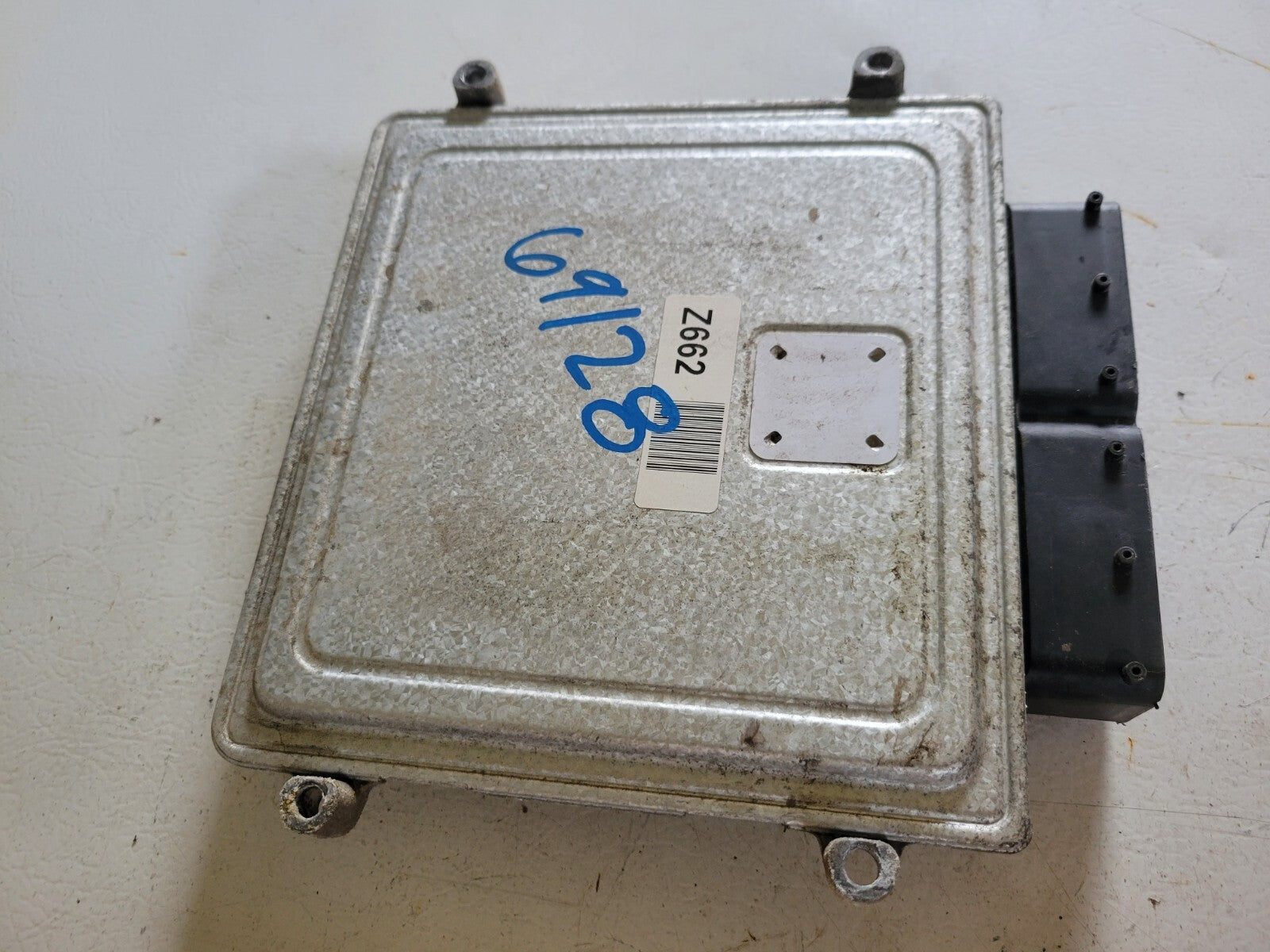 2011-2012 Hyundai Sonata 2.4L MT 39102-2G662 Engine Control Module ECM ECU PCM