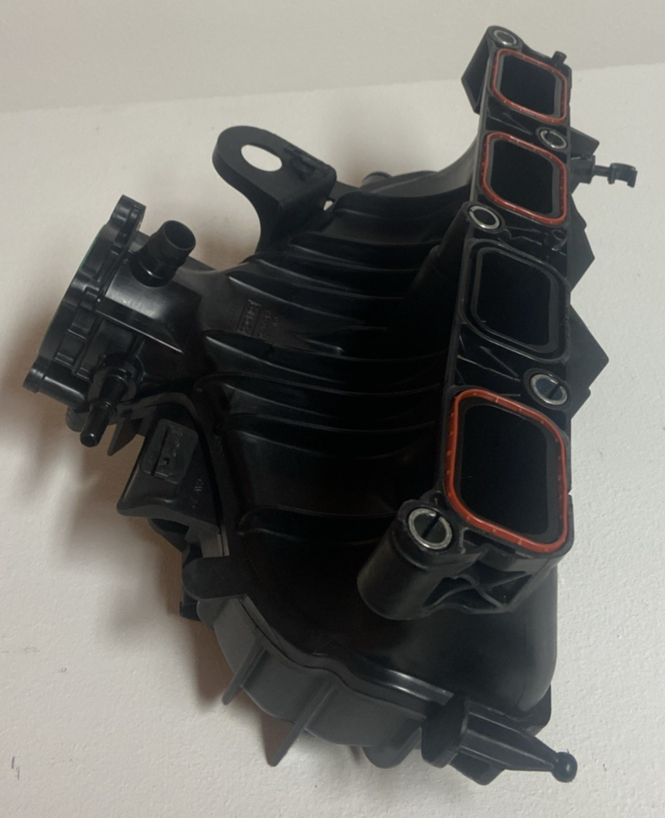2013-2016 Ford Fusion Upper Intake Manifold