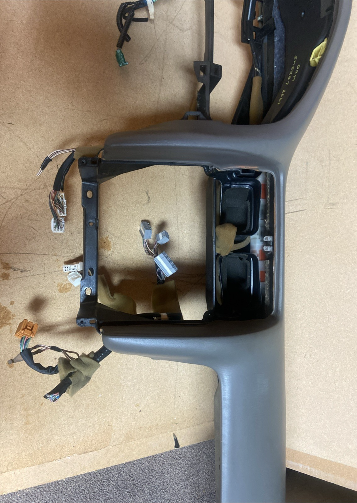1998-2000 Lexus LS400 Front Interior Dashboard Instrument Panel OEM