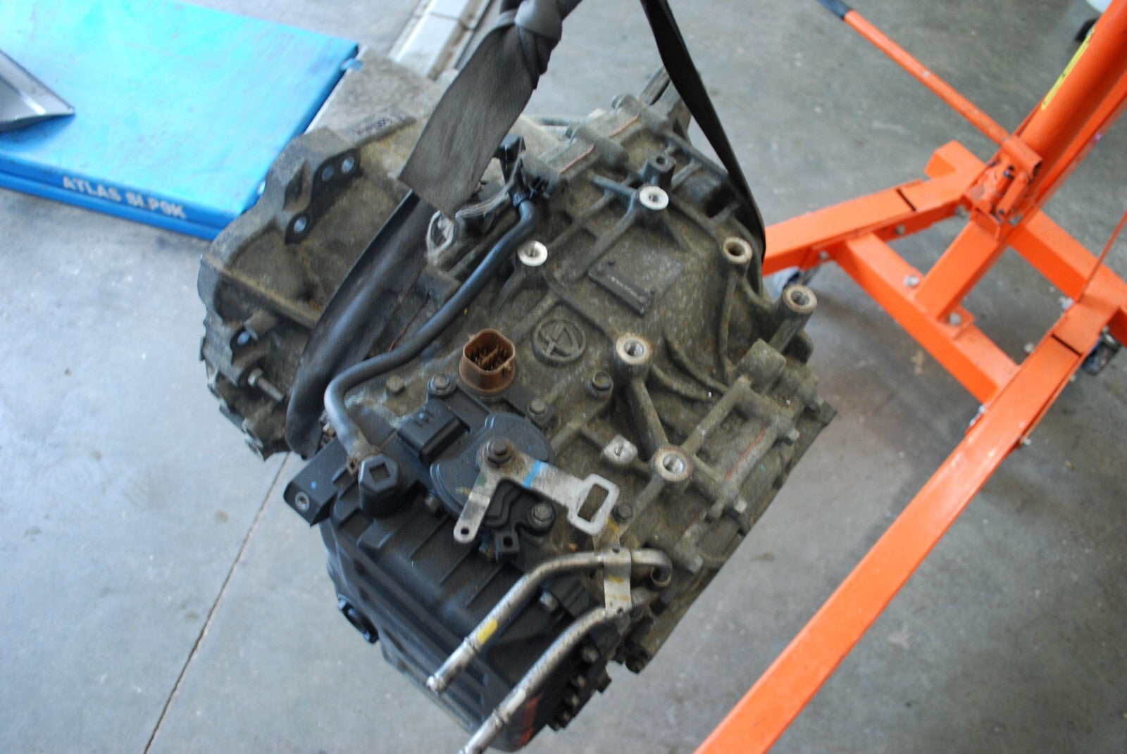 Used Automatic Transmission Assembly fits: 2011-2013 Hyundai Sonata AT 2.4L