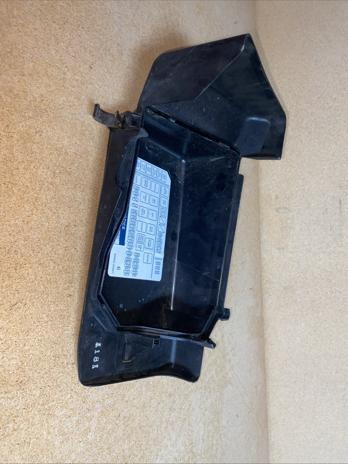 1995-2000 Lexus LS 400 Fuse and Relay Block Upper Cover with Caution Plate OEM