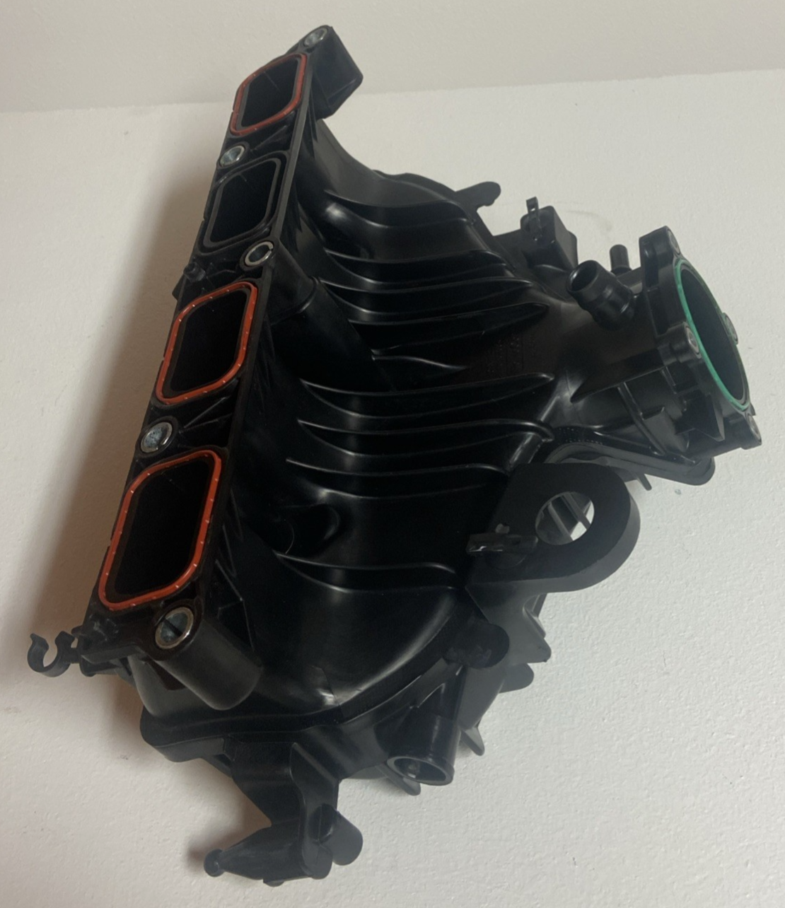 2013-2016 Ford Fusion Upper Intake Manifold