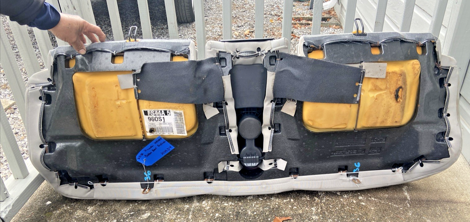 2012-2016 Hyundai Veloster Asiento trasero inferior gris
