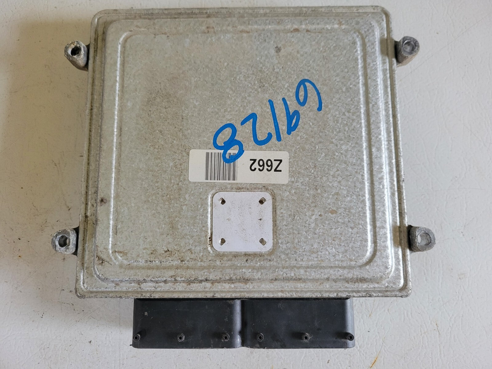 2011-2012 Hyundai Sonata 2.4L MT 39102-2G662 Engine Control Module ECM ECU PCM