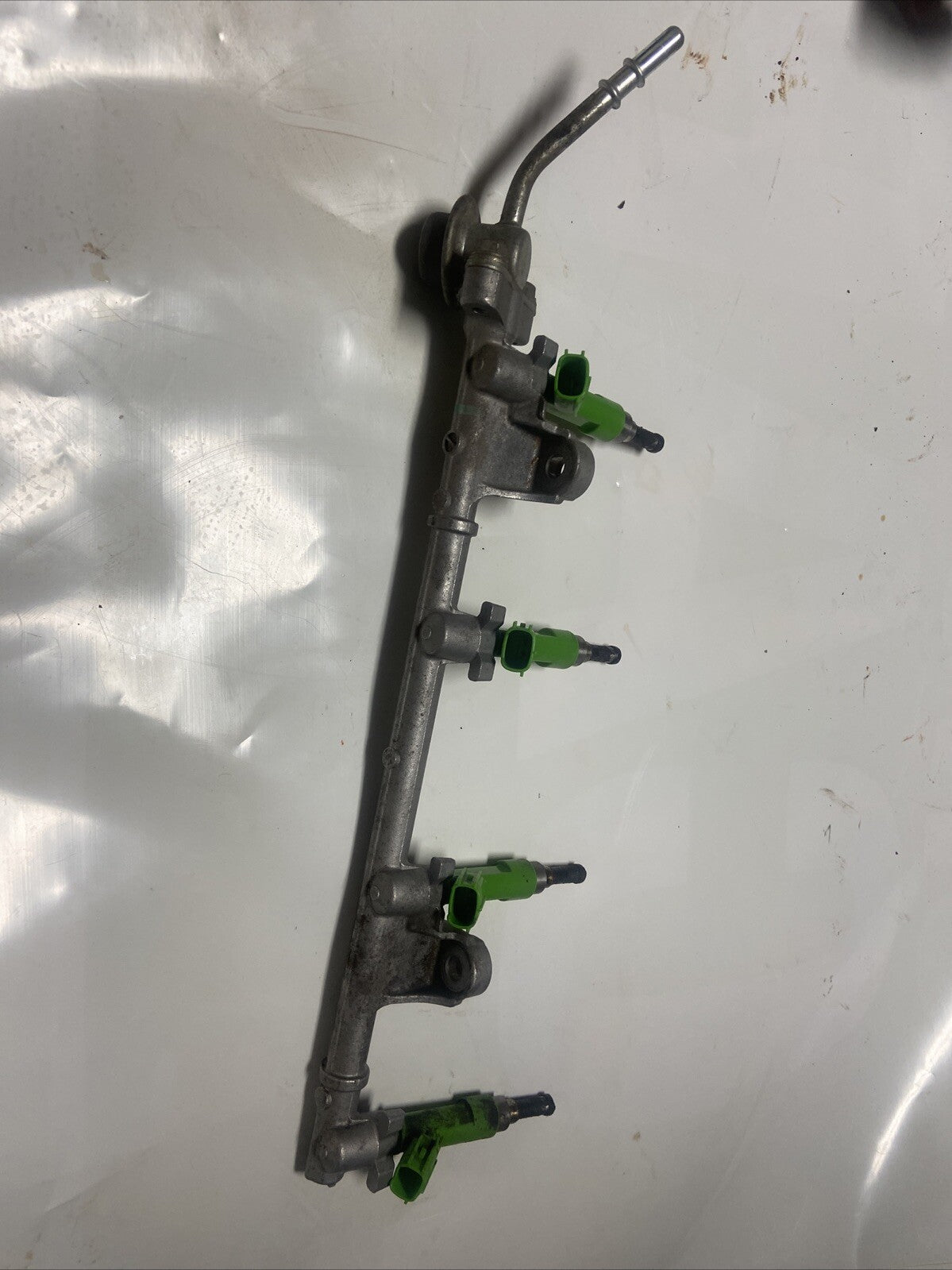 2010 Toyota Rav 4 Fuel Injector Rail