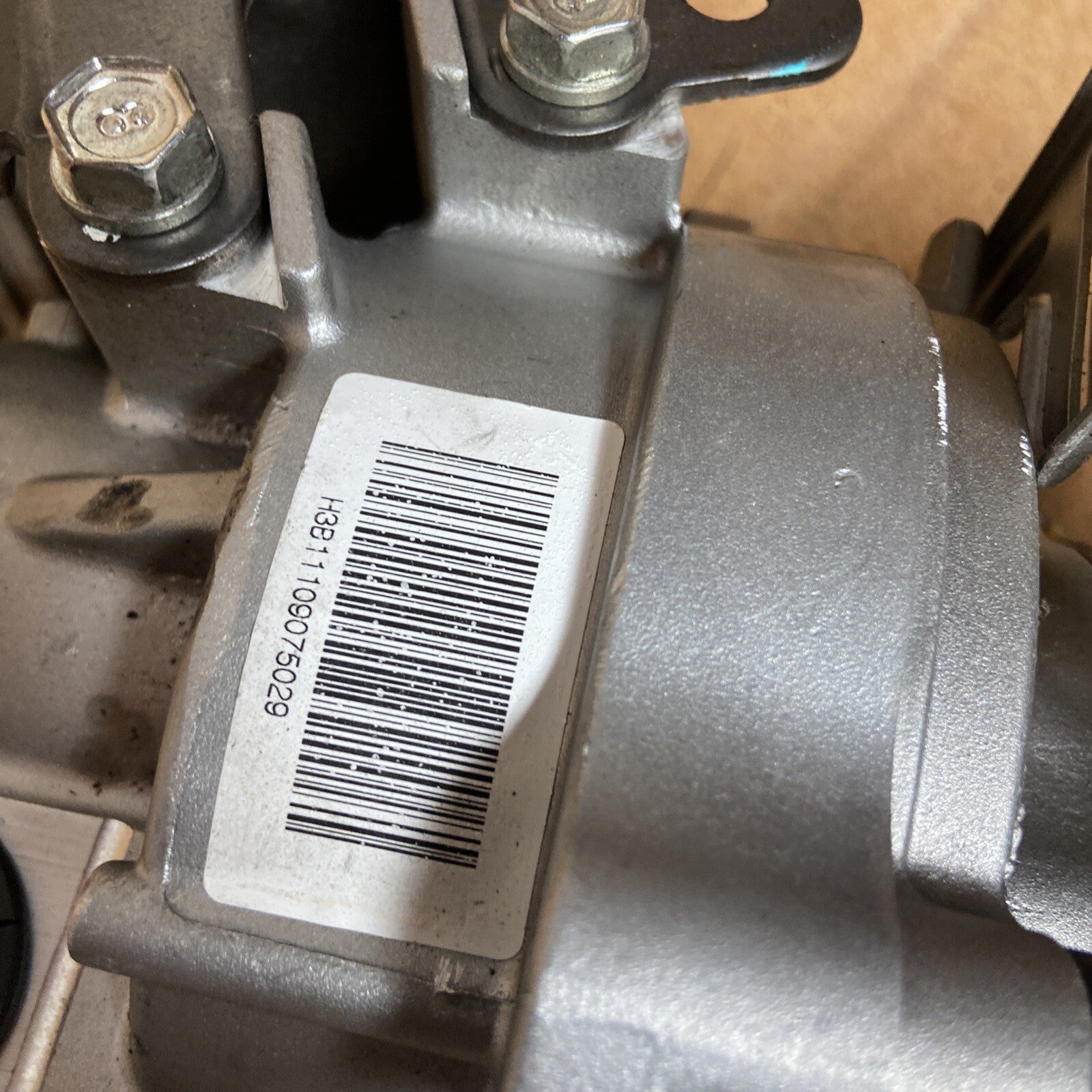 2012 Hyundai Veloster Steering Column Assembly With Motor OEM