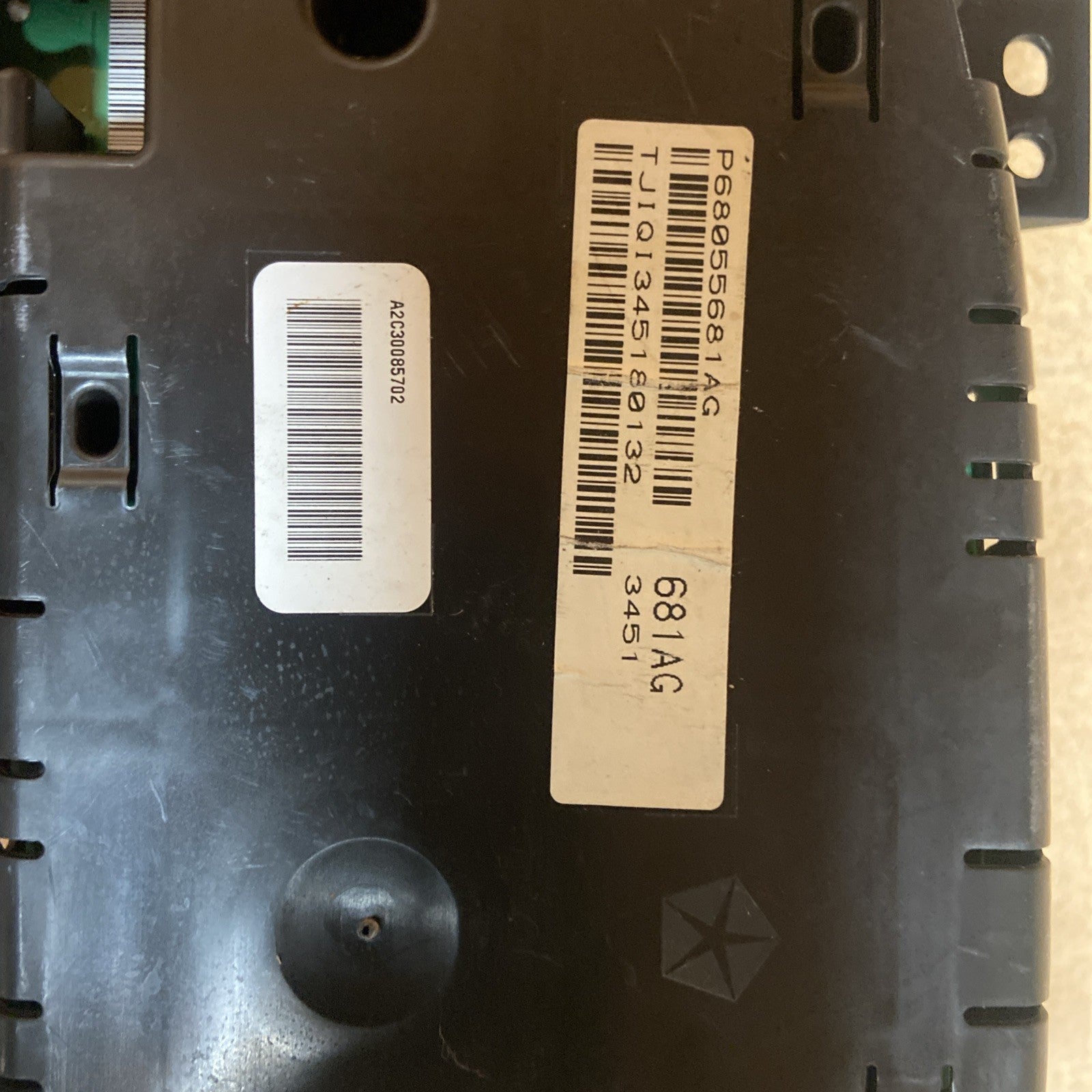 2011-2012 Dodge Grand Caravan Speedometer Instrument Cluster Gauge P68055681AG