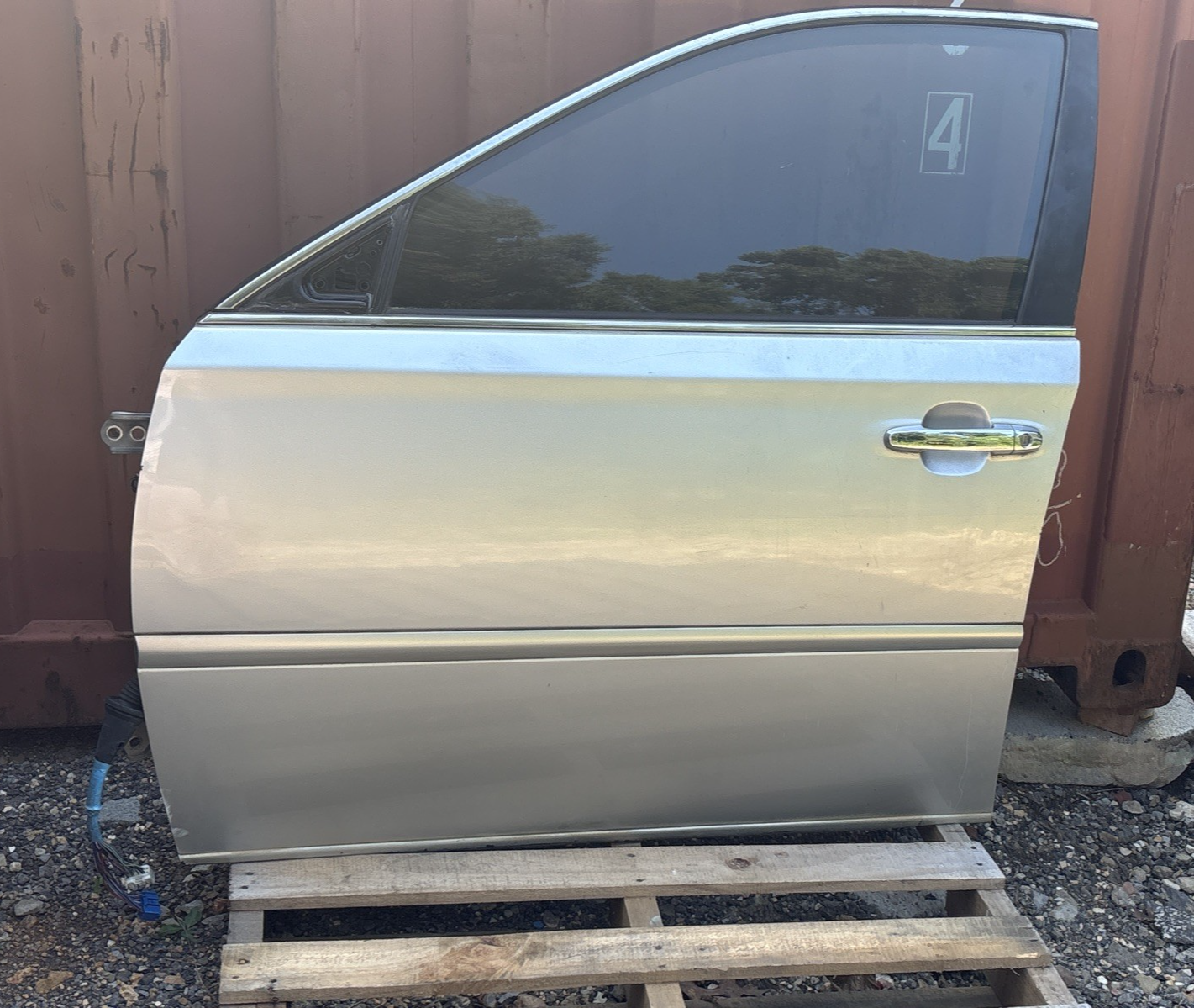 2002-2003 Lexus ES300 ES330 Front Left Driver Door Shell OEM Silver