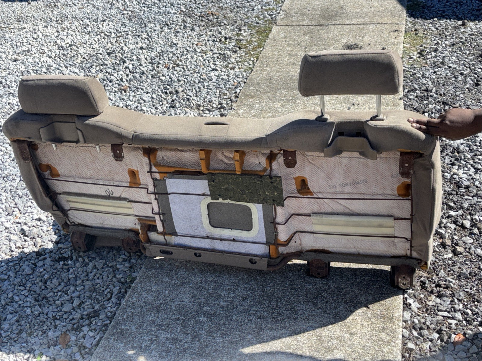 2000-2003 TOYOTA TUNDRA SR5 ACCESS CAB REAR SEAT BENCH CLOTH ASSY OEM Tan