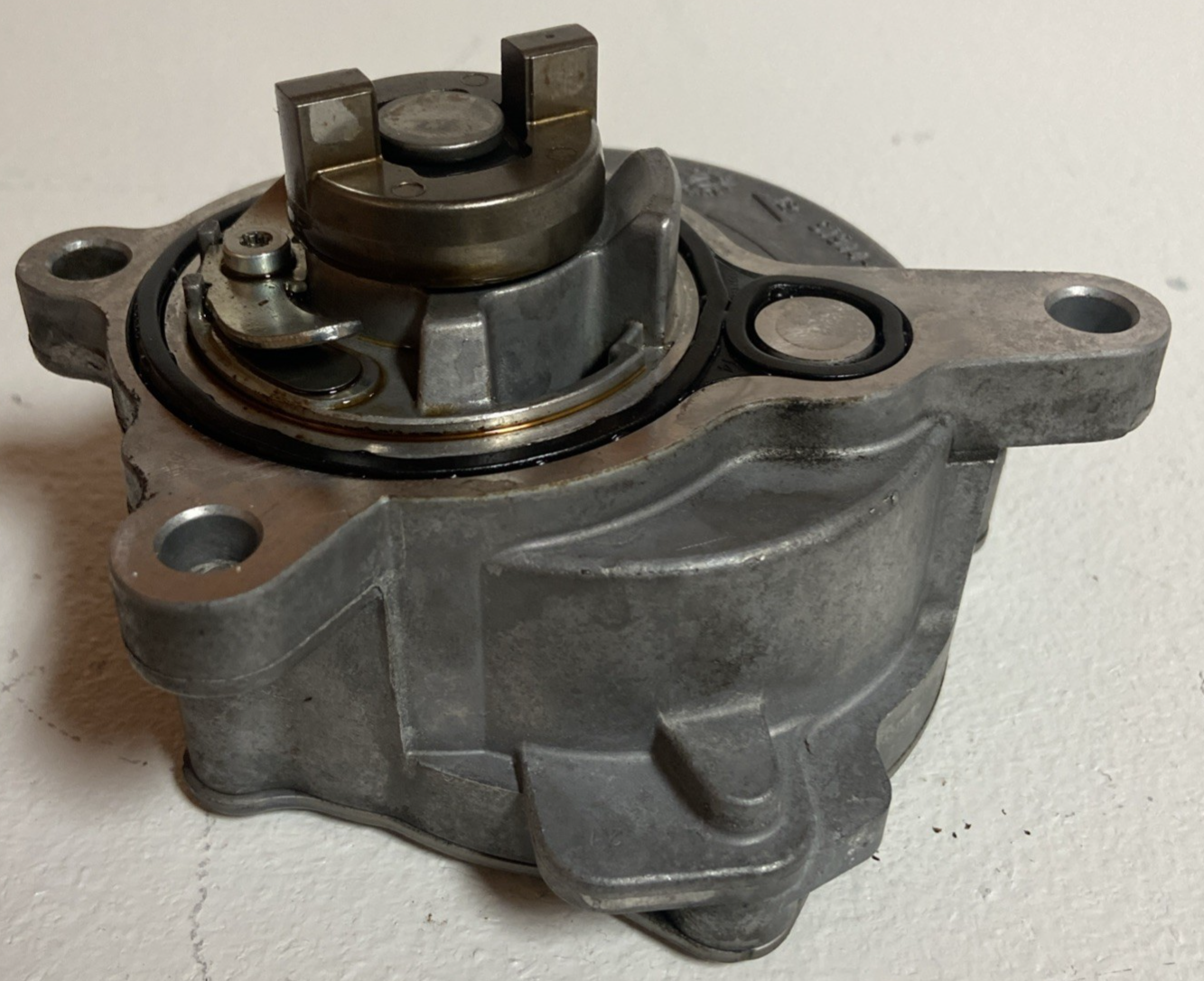 2016 Ford Fusion Power Brake Booster Vacuum Pump