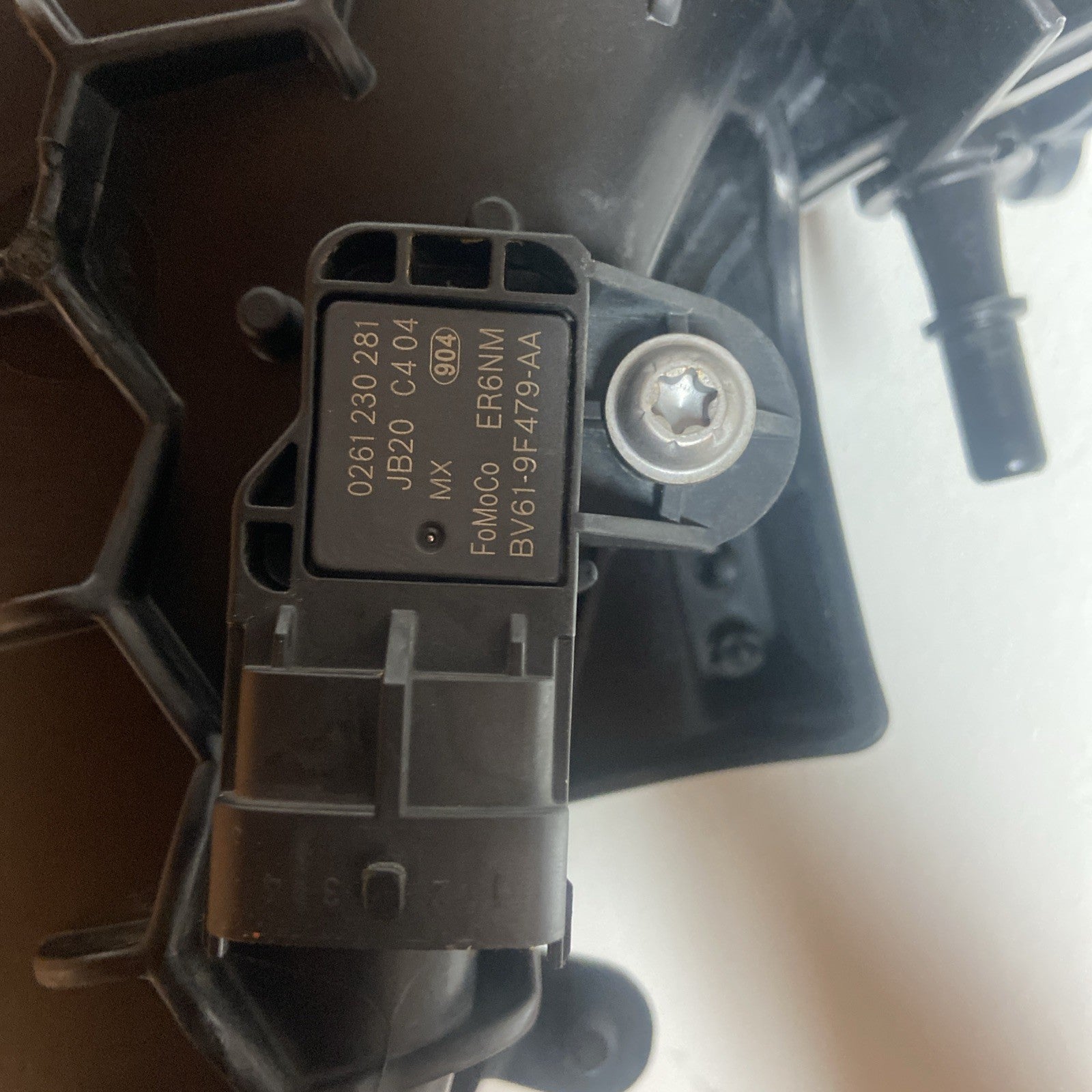 2013-2016 Ford Fusion Upper Intake Manifold