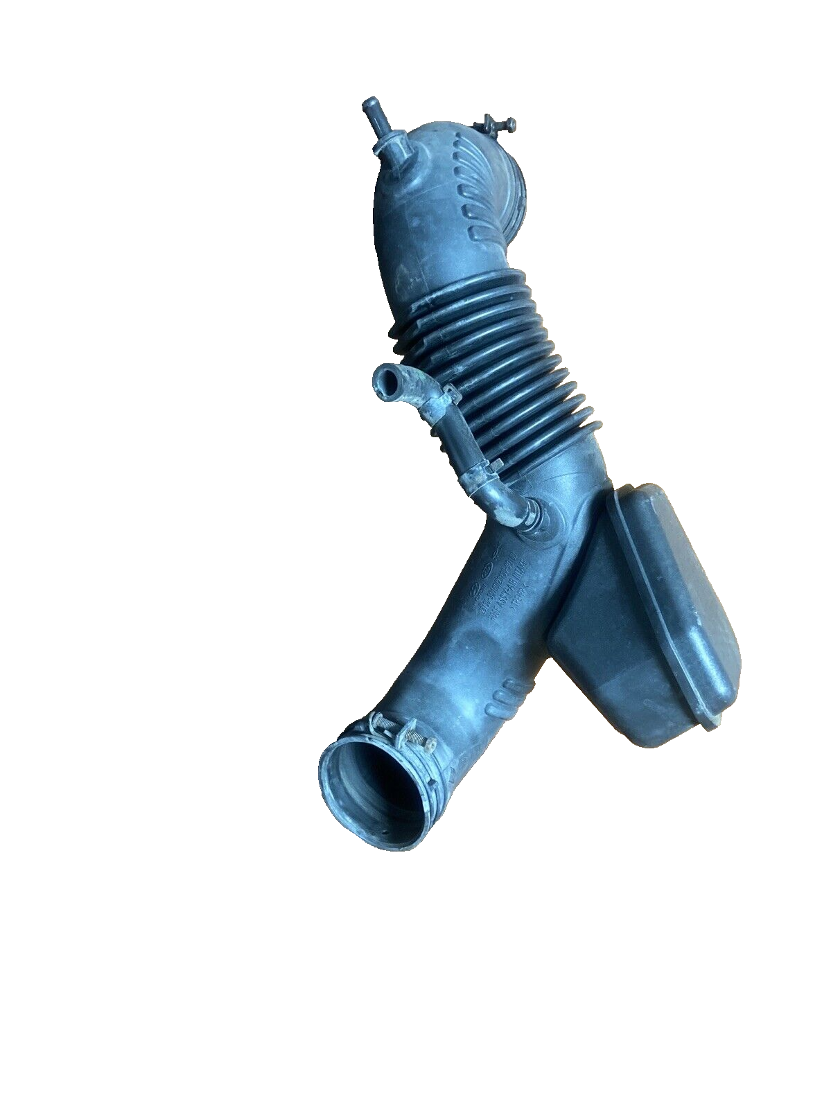 2011 2012 2013 2014 HYUNDAI SONATA AIR INTAKE TUBE AIR TUBE 28130-3Q160