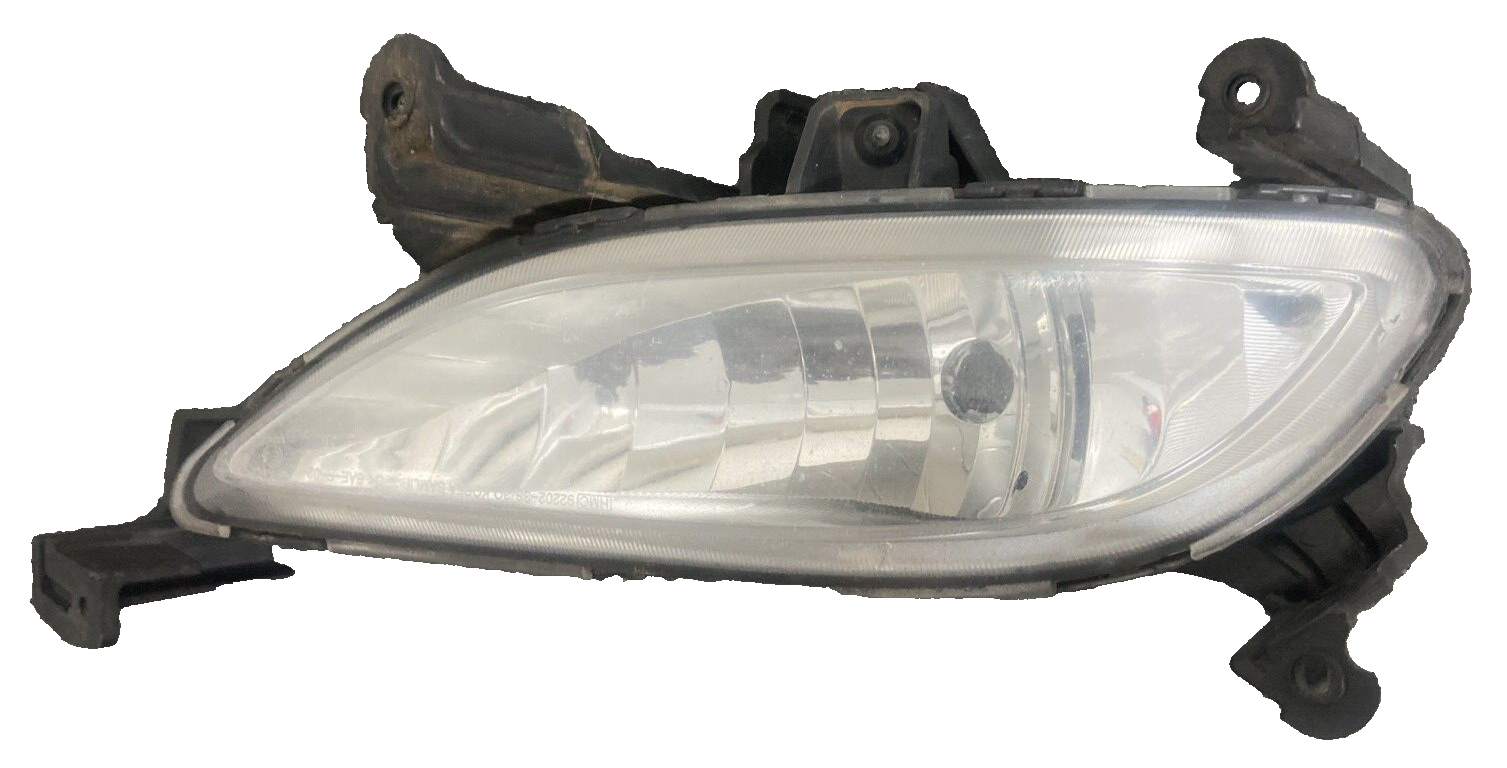 Fog Light- LHT00557 fits 2011-2013 right side ( passenger side) Hyundai Sonata