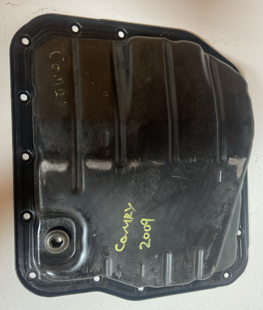 2007-2011 Toyota Camry Transmission Oil Pan