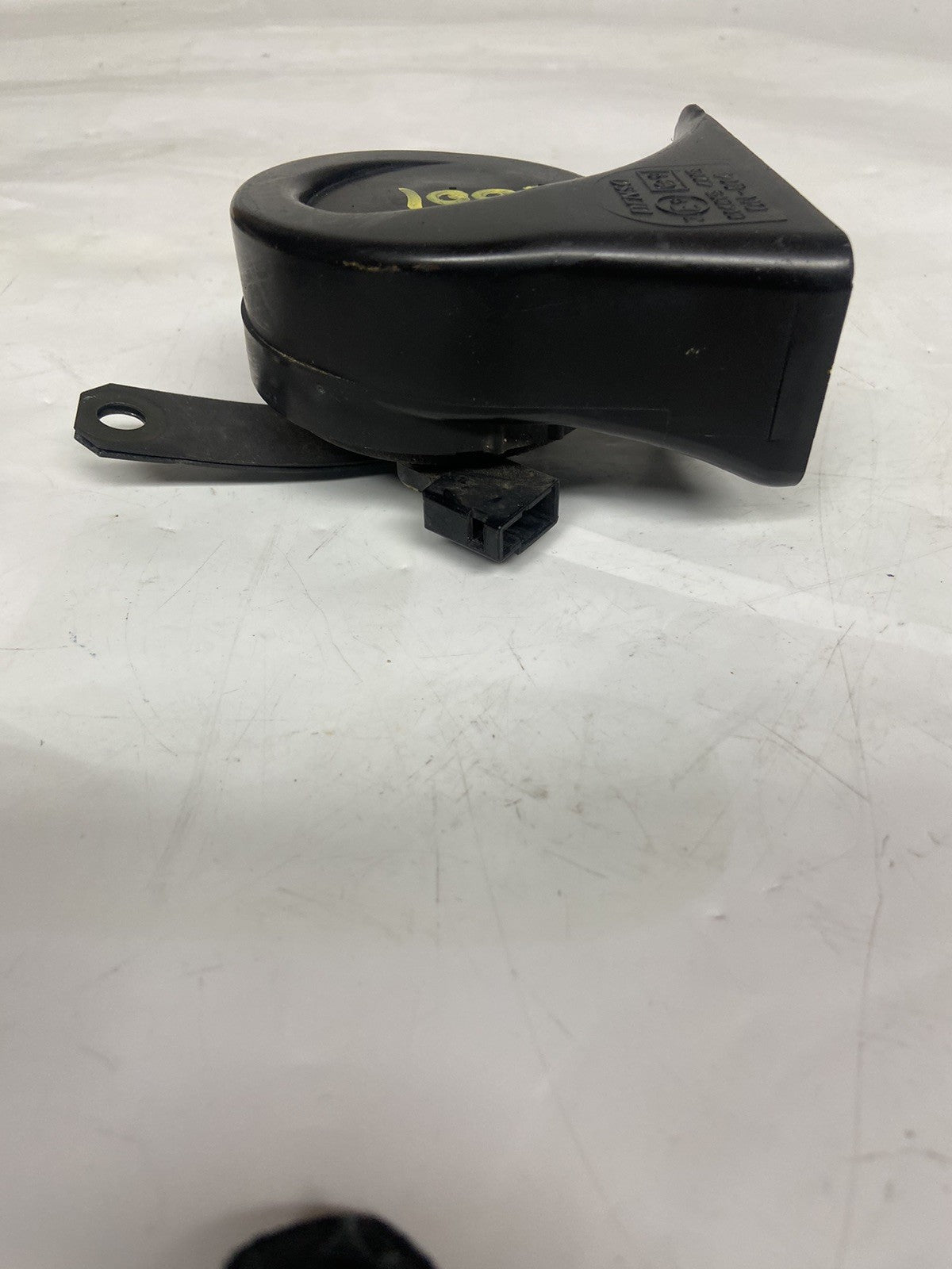 2002-03 Lexus ES 300 High Note Horn OEM 86510-33190