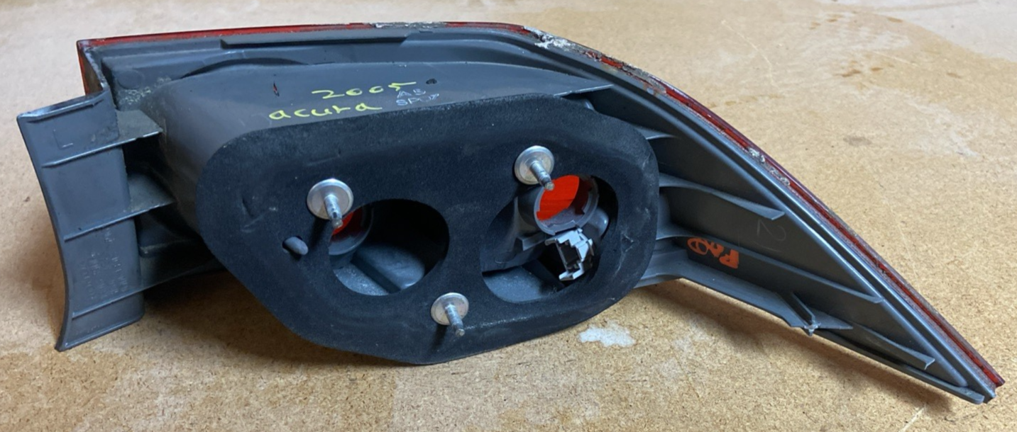 Piloto Trasero Exterior Izquierdo para Acura TSX 2006