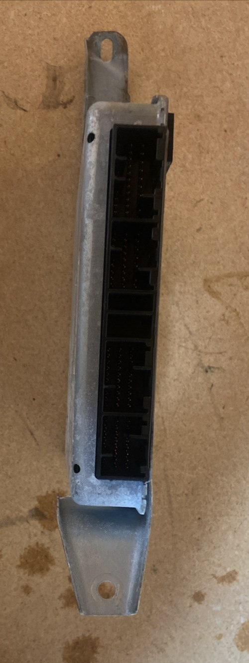 Módulo de control de deslizamiento/tracción Lexus LS 400 1998-1999 89541-50110
