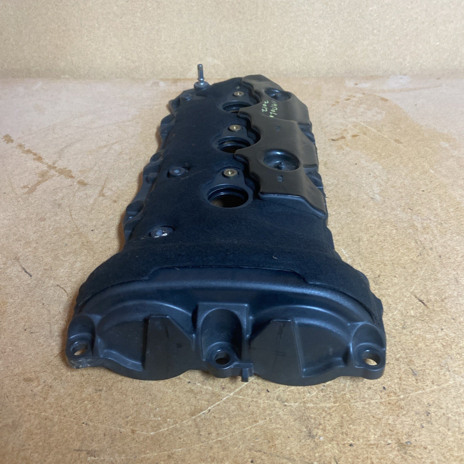 2012-2016 Chevy Impala Right Side Engine Valve Cover 3.6L