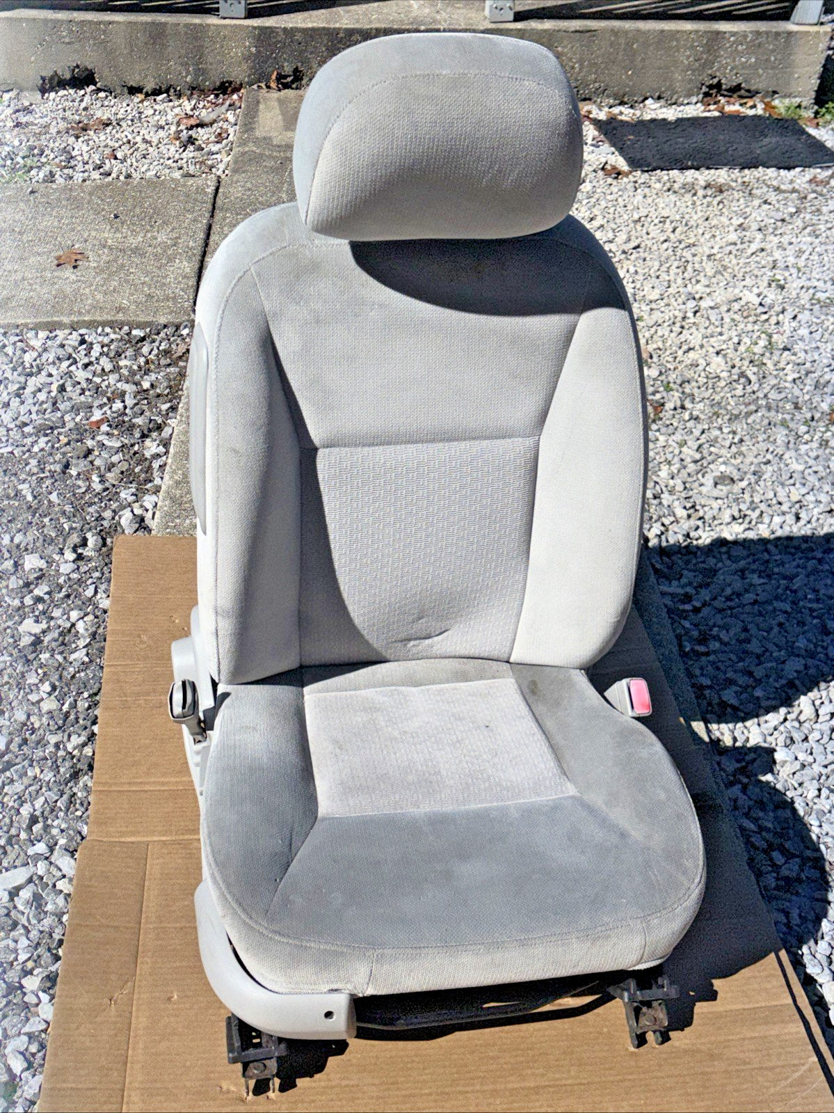 2009-2016 Chevrolet Impala Front Right Passenger Seat Cloth Gray OEM