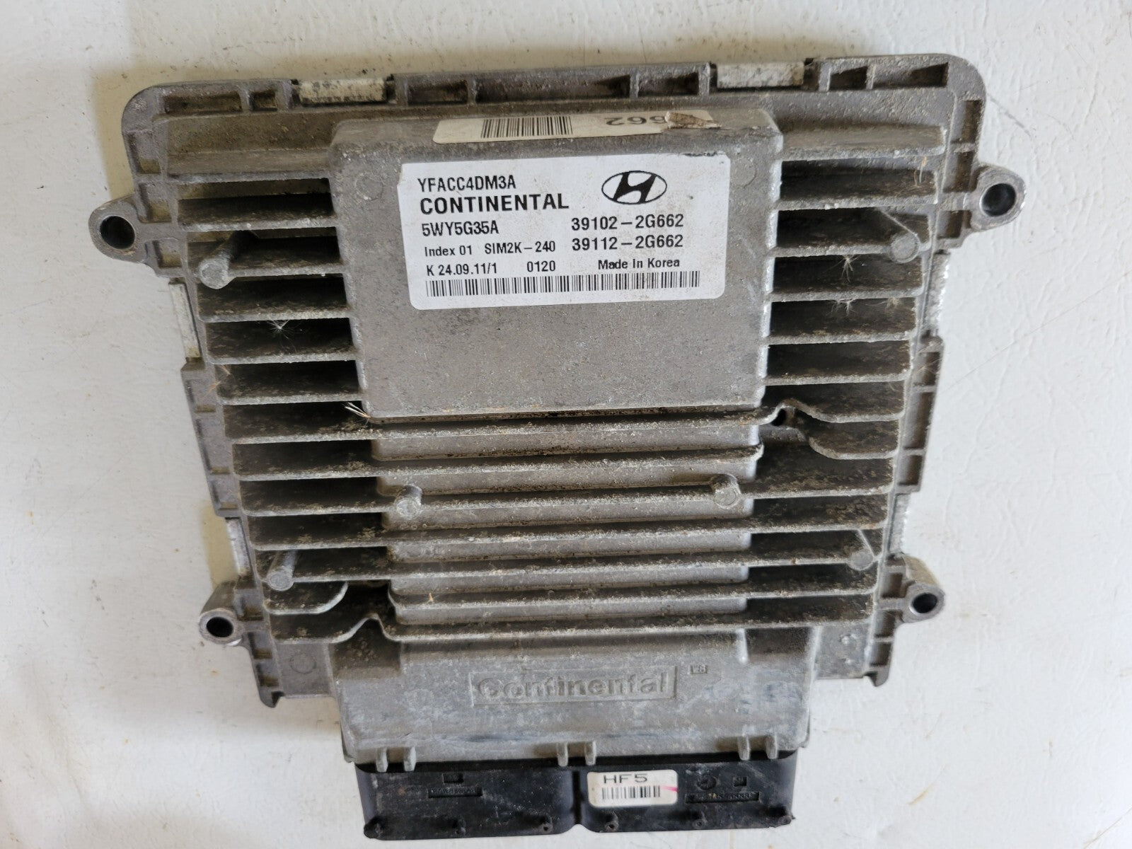 2011-2012 Hyundai Sonata 2.4L MT 39102-2G662 Engine Control Module ECM ECU PCM
