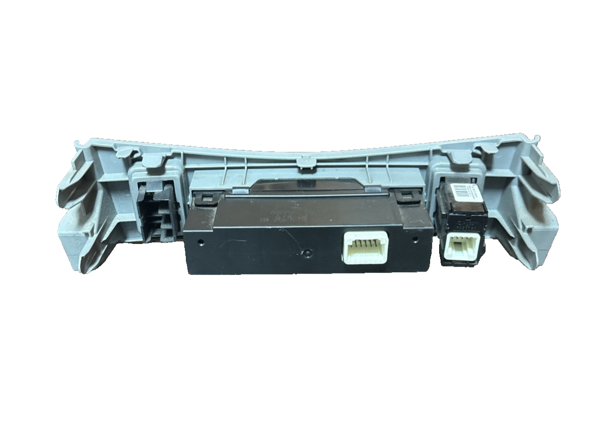 2011-2013 Toyota Corolla LE Aux Time Clock Assembly