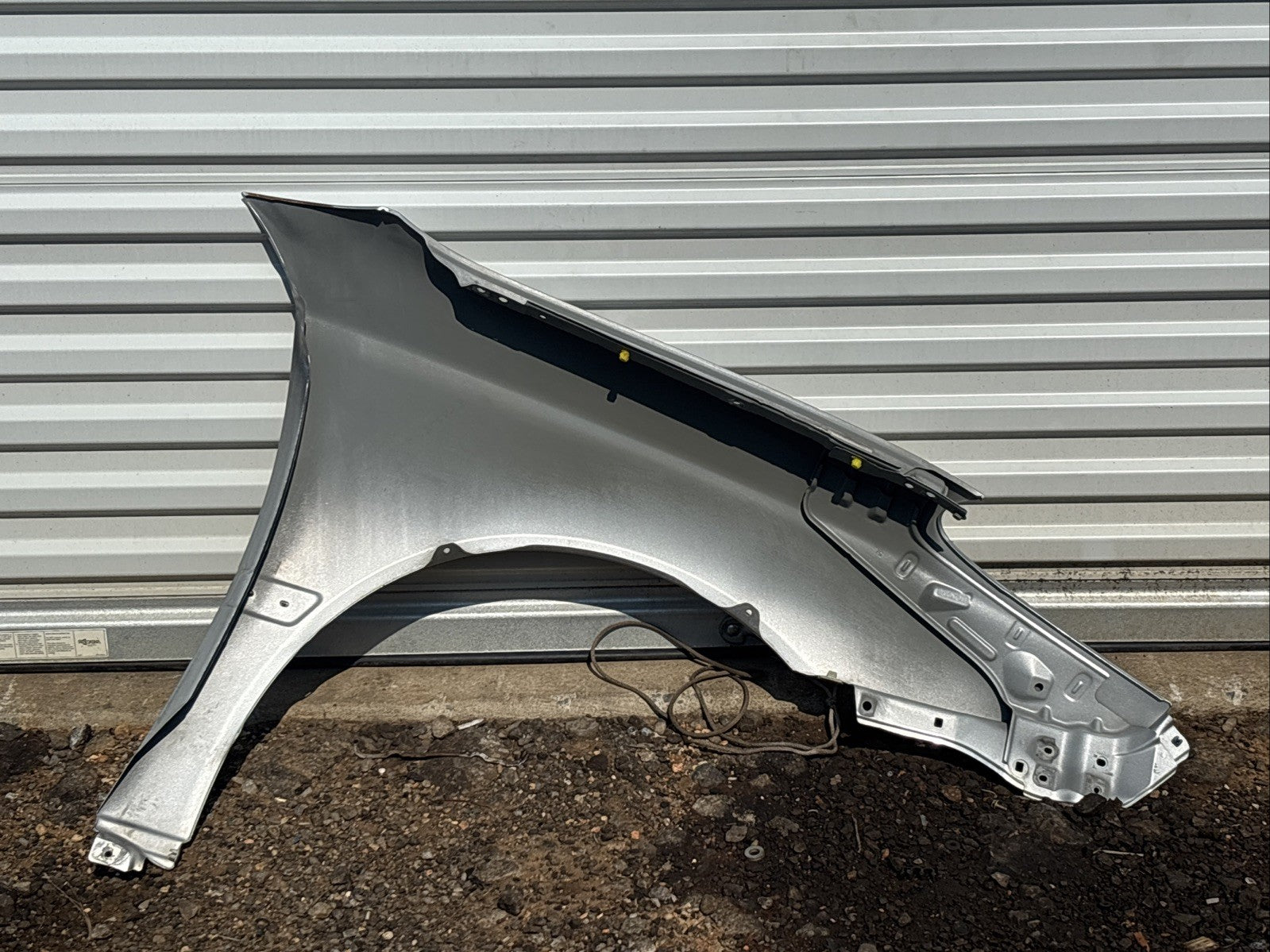 2002-2006 LEXUS ES 300 GUARDABARROS DELANTERO IZQUIERDO LADO DEL CONDUCTOR OEM+ PLATA