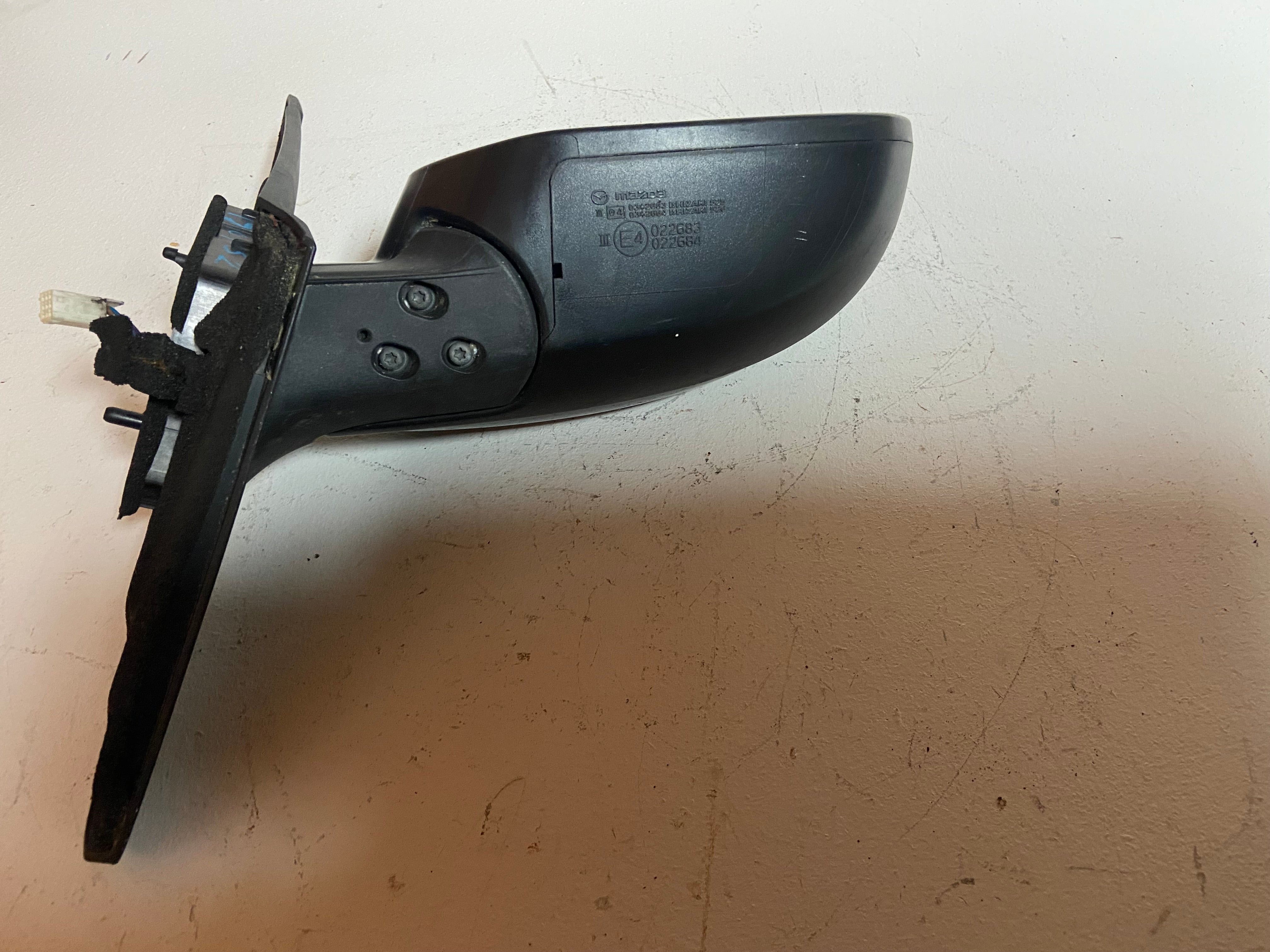 2011 Mazda Touring 3 right passenger side mirror