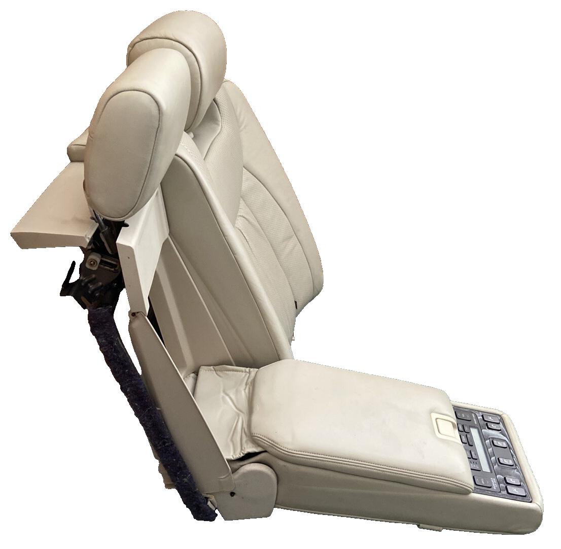2001 LS 430 Rear Left Top and middle Seat with arm rest 85870-50050