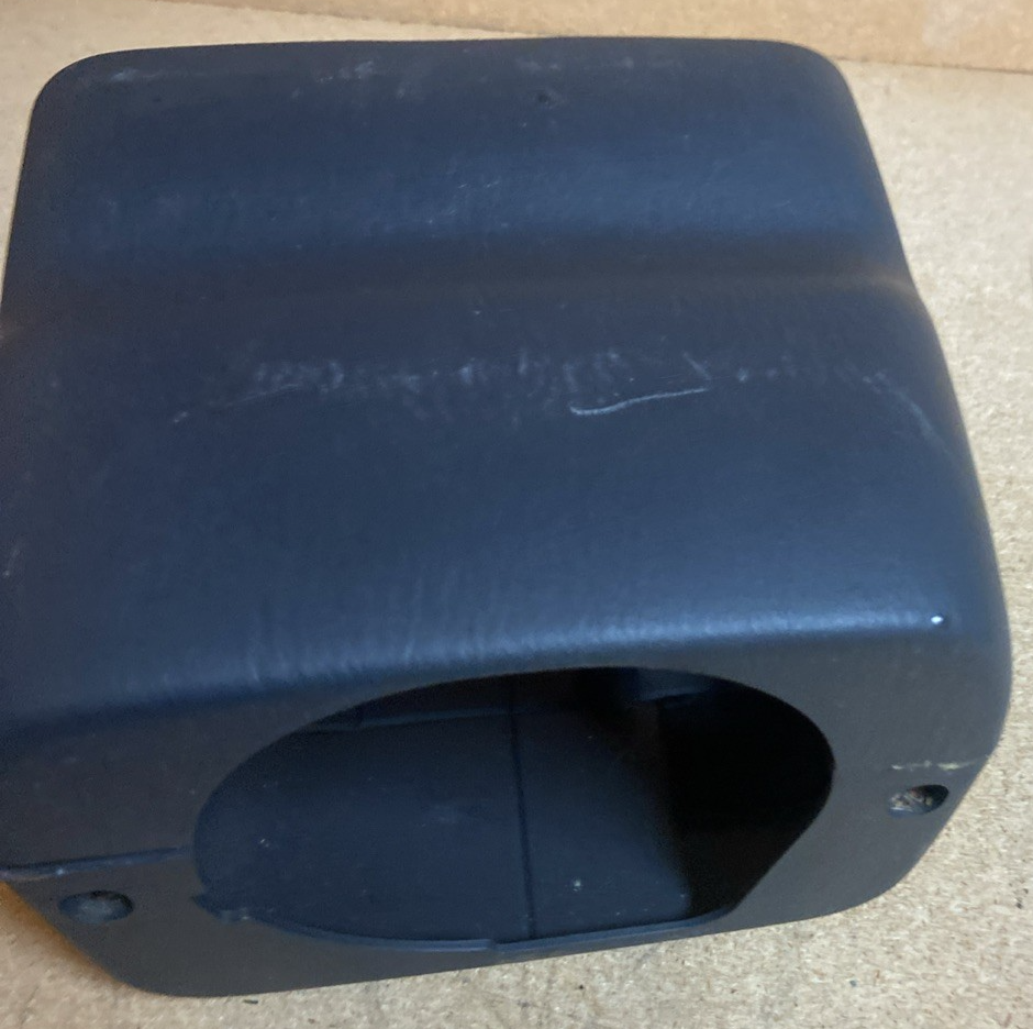 1995-2000 Lexus LS 400 Steering Column Cover 45286-50090